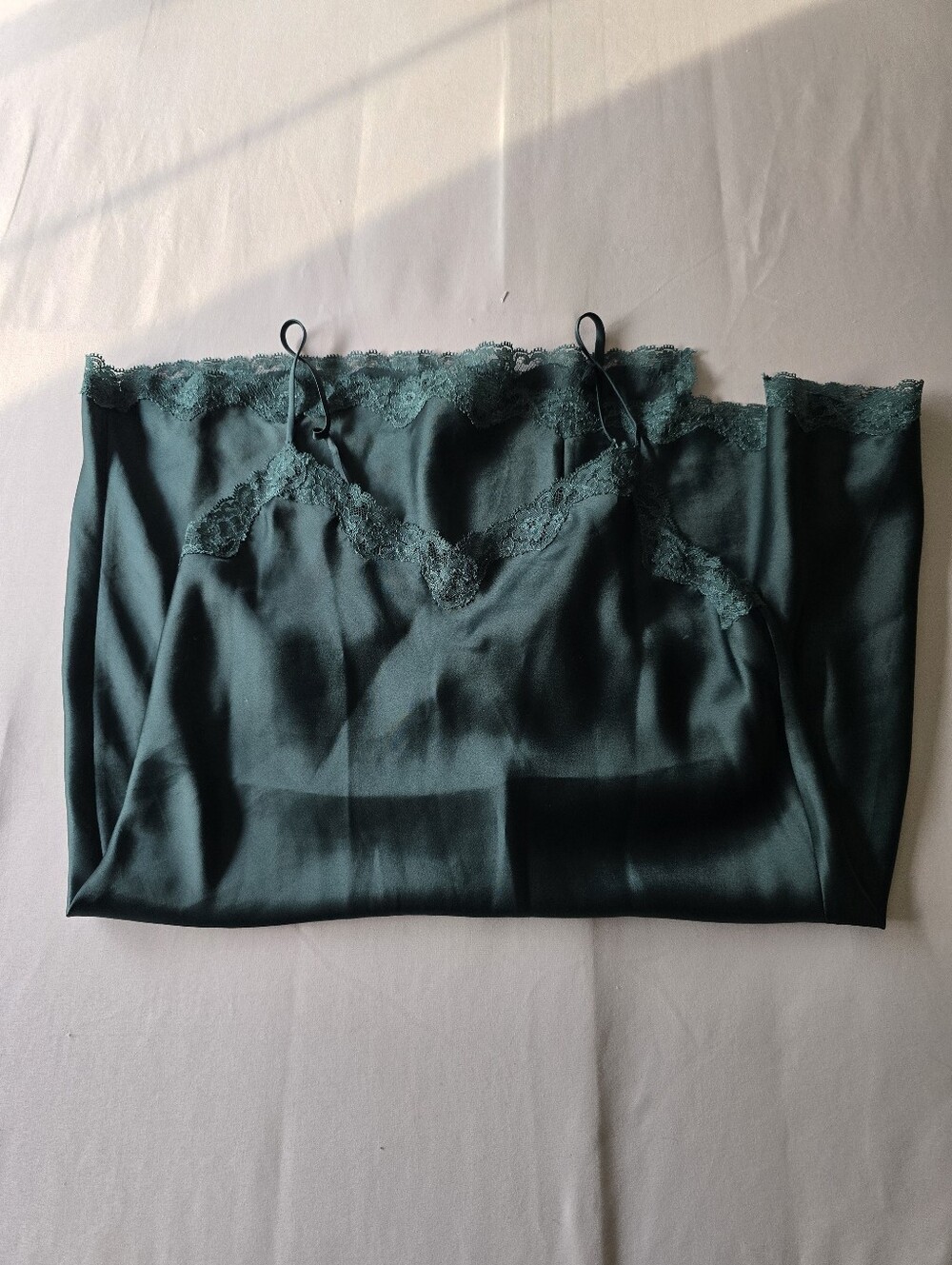 Vintage Victoria's Secret Emerald Green Slip Size XS